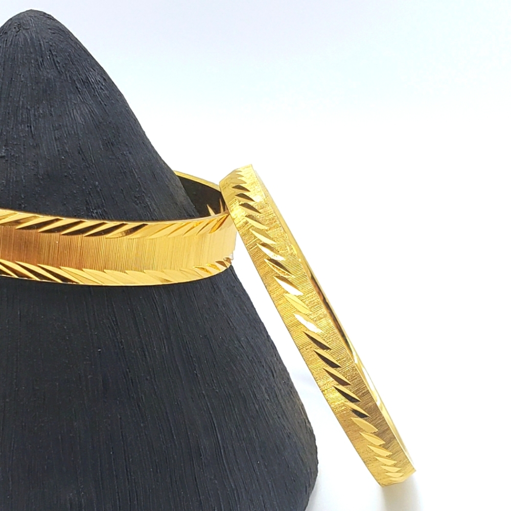 Vintage Monet Slim Gold Tone Bangle Bracelet